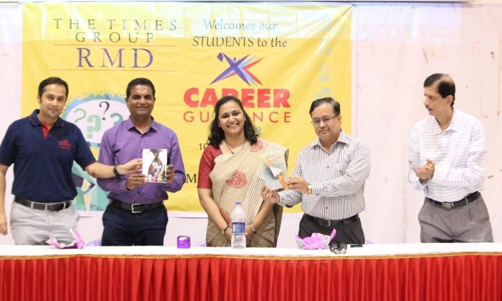Books-published-by-Ms.-Suchitra-Surve