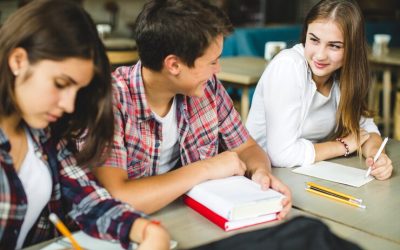 How can I apply for scholarships to study in Norway?